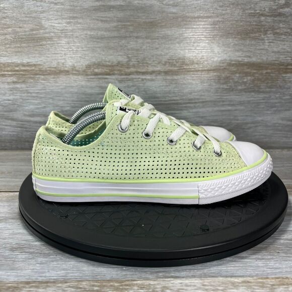 Converse kids All-Star Perforated lime green low-top Sneakers Size 4 - Picture 3 of 9